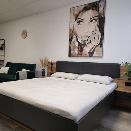 Doppelzimmer-Studio Fuer 2 Ramstein-Miesenbach Εξωτερικό φωτογραφία